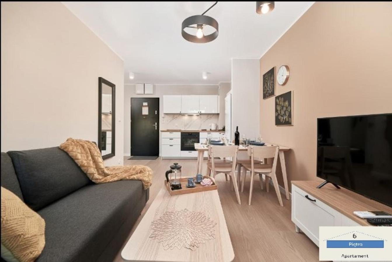 Szoste Pietro Apartment วรอตซวาฟ ภายนอก รูปภาพ