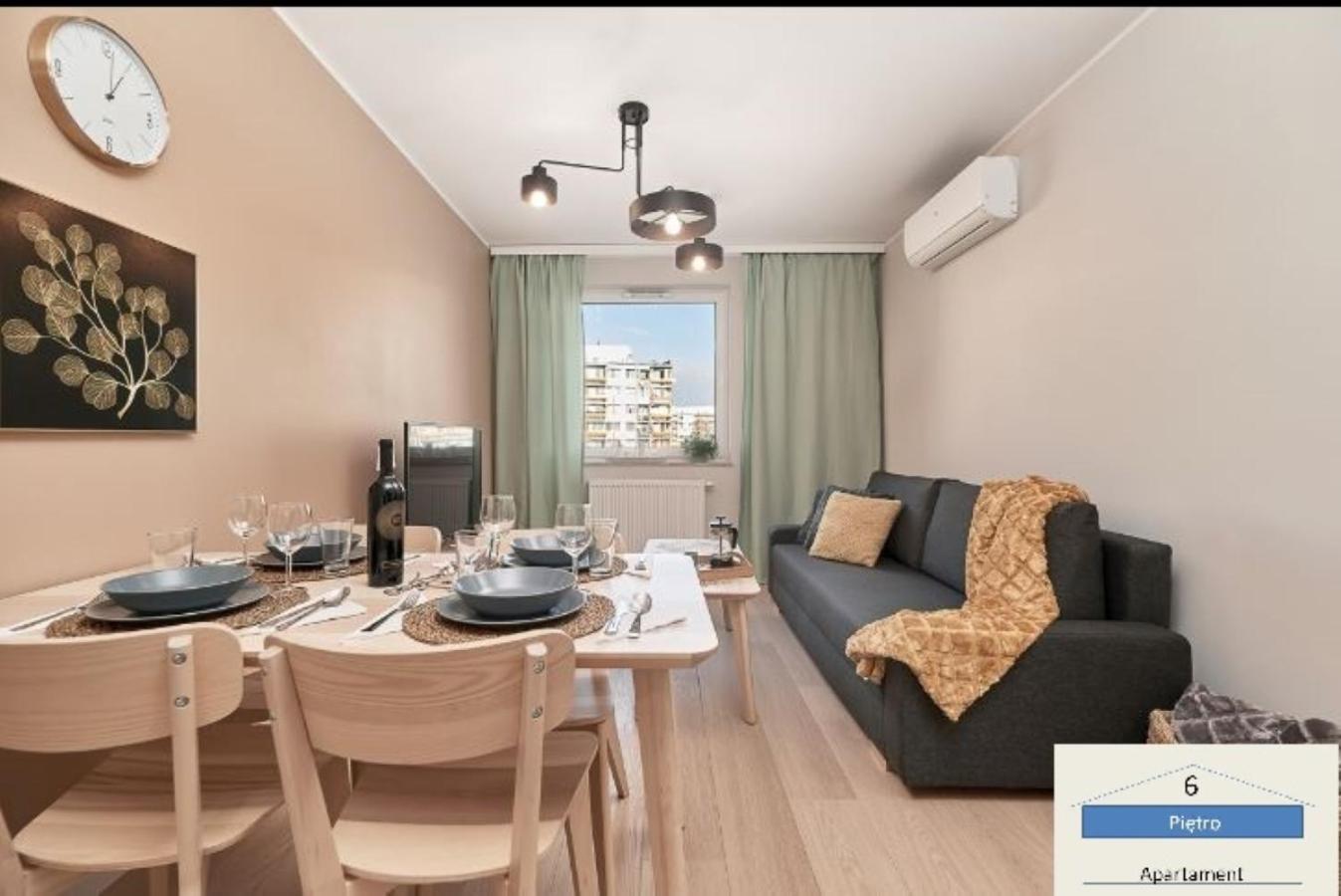 Szoste Pietro Apartment วรอตซวาฟ ภายนอก รูปภาพ